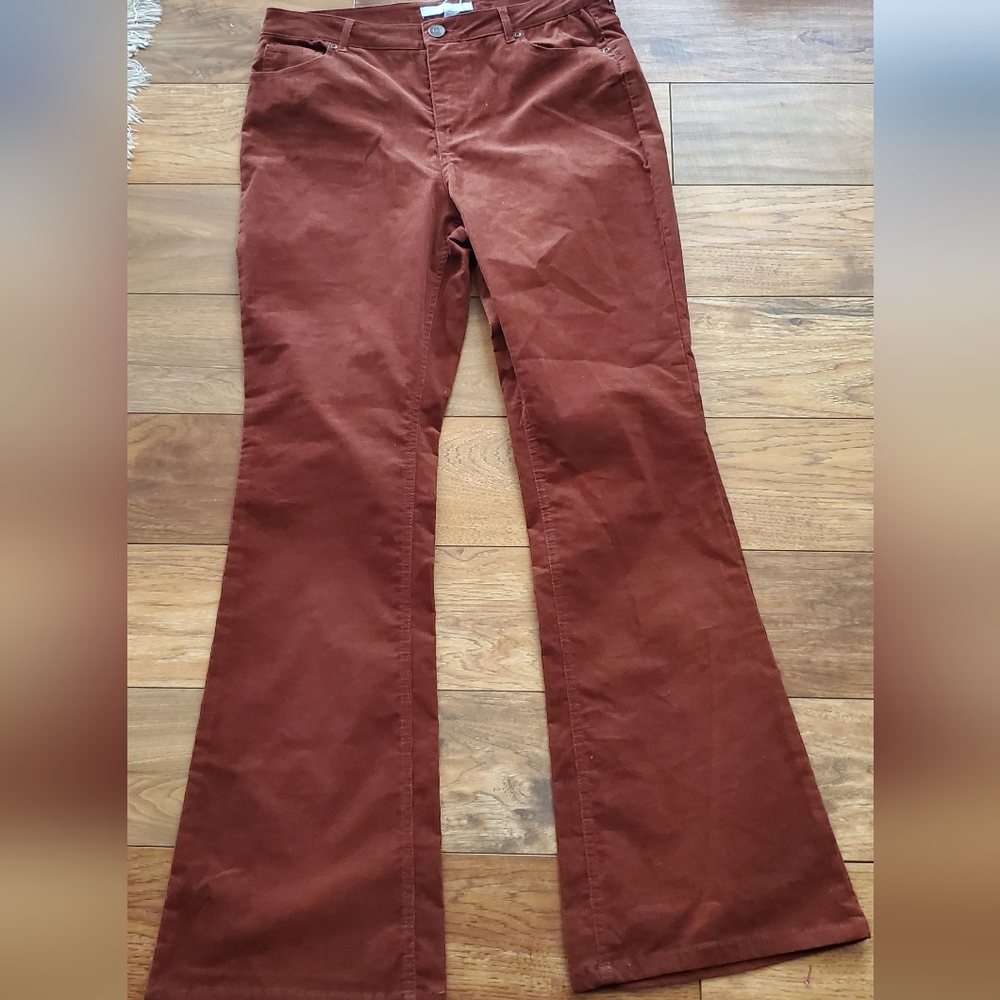 Corduroy flare pants